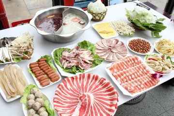 秋天到了，學(xué)學(xué)這5款火鍋湯底的做法吧！