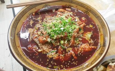 冒菜技術(shù)培訓(xùn)哪里好？小本創(chuàng)業(yè)味道正宗