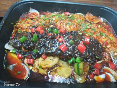 萬州烤魚正宗技術(shù)培訓， 秘制烤魚制作與處理方法