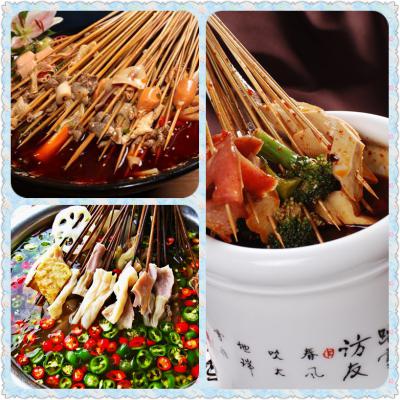 四川樂(lè)山缽缽雞技術(shù)培訓(xùn)學(xué)校哪里好？現(xiàn)場(chǎng)熬制底料