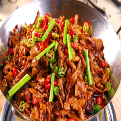 成都干鍋技術配方做法哪里好？葷素搭配營養(yǎng)