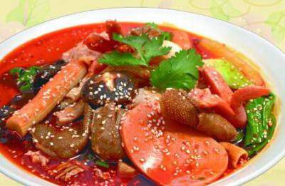 四川學(xué)習(xí)正宗冒菜技術(shù)培訓(xùn)哪里有？紅油辣椒制作方法