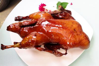 四川甜皮鴨鹵水技術(shù)培訓(xùn)哪里好？學(xué)員通過反復(fù)實際練習