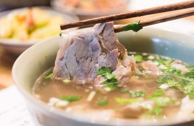 四川學(xué)湯鍋技術(shù)做法哪里好？不添加任何添加劑