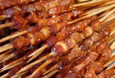 燒烤技術(shù)培訓學校在哪里更正宗？能滿足食客的消費