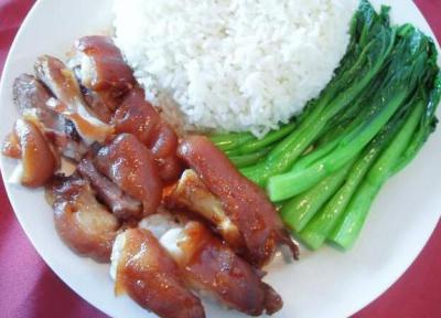 學(xué)豬腳飯技術(shù)培訓(xùn)需要多少錢？