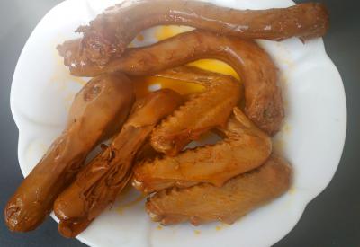 小吃培訓(xùn)班多少錢？麻辣鴨脖技術(shù)培訓(xùn)