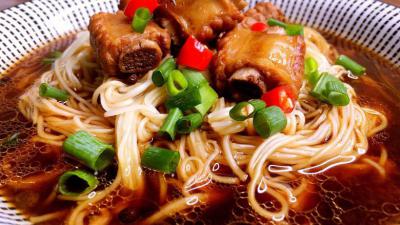 成都餐飲培訓(xùn)學(xué)校排名，排骨面食技術(shù)培訓(xùn)哪里正宗？