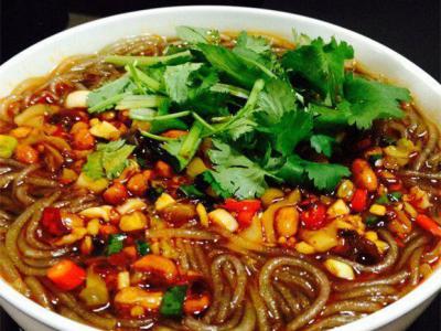 酸辣粉學(xué)習(xí)班哪里比較好？