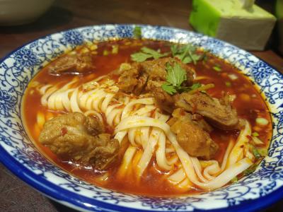川味面食技術培訓班哪里靠譜？成品面條的搭配技術