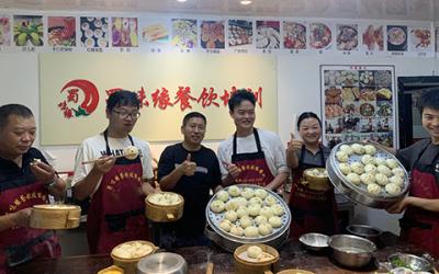 想學(xué)包子早餐技術(shù)哪里可以學(xué)？