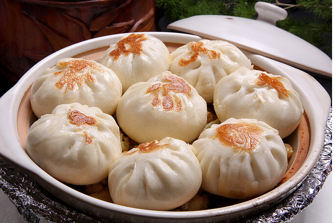 學(xué)小吃培訓(xùn)學(xué)校哪家好？小吃技術(shù)培訓(xùn)多少錢？