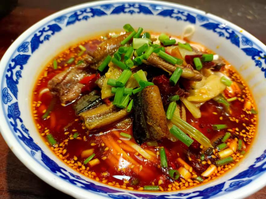 培訓美食小吃學校有哪些？成都美食小吃培訓學校班