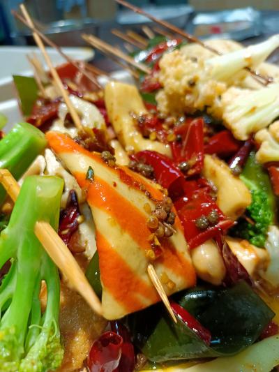 成都火鍋串串培訓(xùn)，學(xué)熱鹵串串技術(shù)培訓(xùn)哪家好？