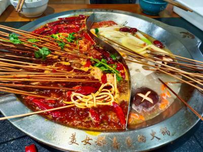 串串香培訓(xùn)學(xué)校哪個(gè)好？成都串串培訓(xùn)機(jī)構(gòu)