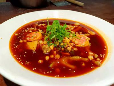 成都學(xué)冒菜哪家培訓(xùn)好？成都冒菜培訓(xùn)費(fèi)用詳解